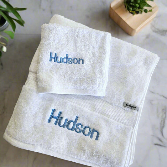 Personalised White Bath Towel & Face Washer Set – Embroidered Cotton Gift